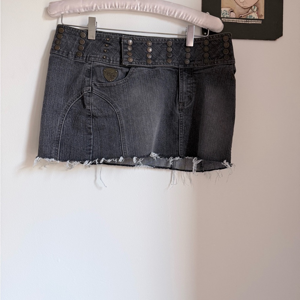 Stylish Gray Denim Skirt
